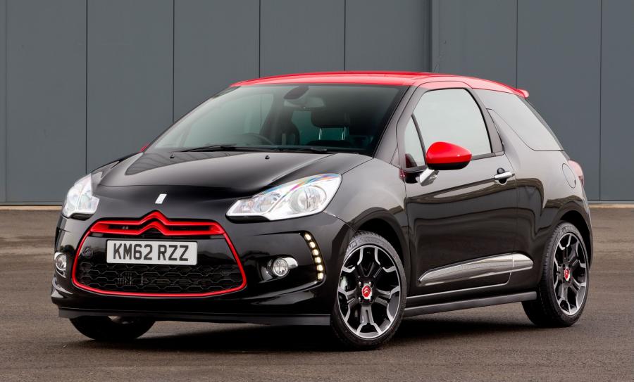  Citroen DS3 Red Special Editions 2013 года  (фото 15 из 15)